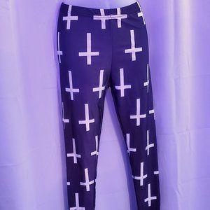 3 for $25 / Brand-new reversed cross leggings